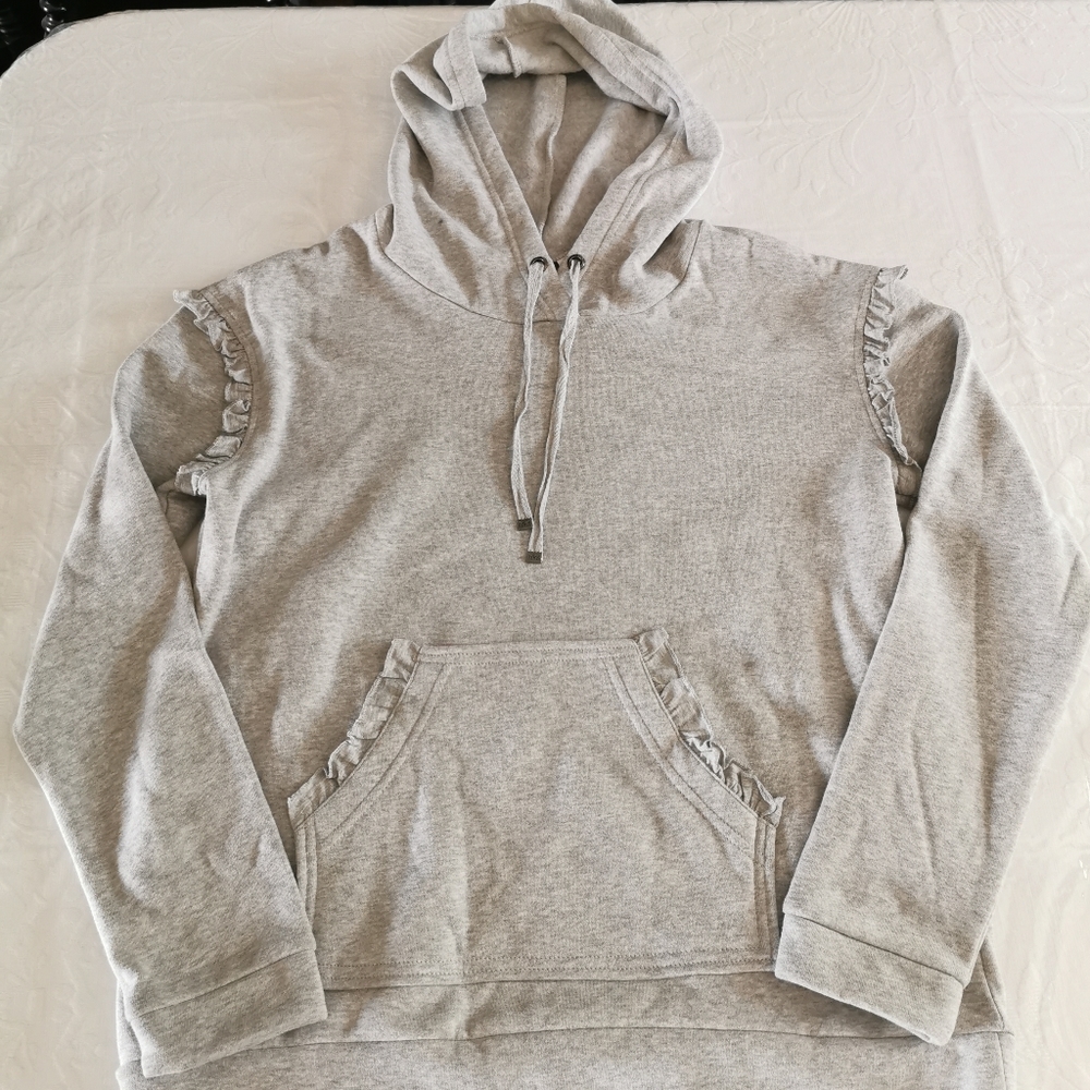 Make+Model Gray Ruffle Hooded Sweatshirt Size Med
